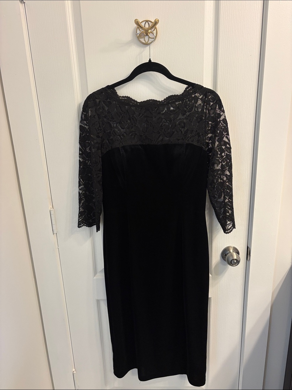 Eliza J Black Lace Bodice Long Sleeve Velvet Dress